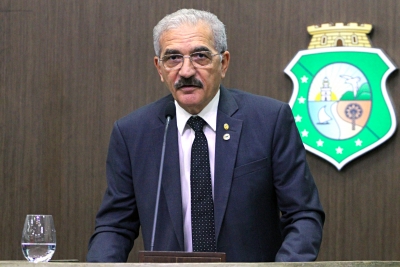 Deputado Walter Cavalcante