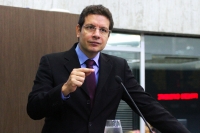 Deputado Renato Roseno