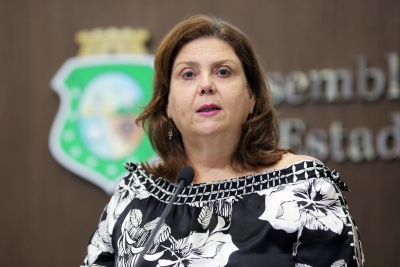 Deputada Fernanda Pessoa 