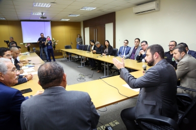 Comissão especial discute projeto que trata do reajuste salarial dos PMs do CE