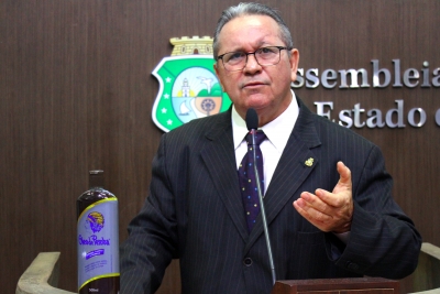 Deputado Roberto Mesquita