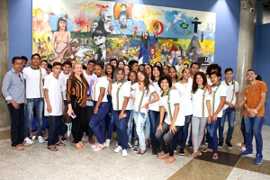 Alunos da Escola de Ensino Fundamental Josefa Alves dos Santos