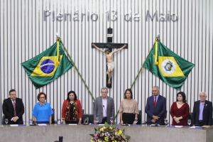 Solenidade homenageia educadora Maria Luiza Barbosa Chaves