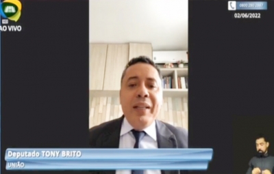 Tony Brito cobra apoio do Estado para compra de enxoval para soldados da PMCE