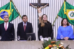 Assistentes sociais são homenageados em sessão solene na Assembleia