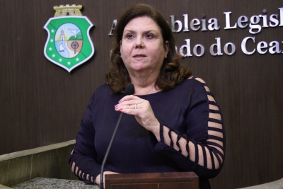 Fernanda Pessoa destaca apoio à luta de pacientes com doenças raras