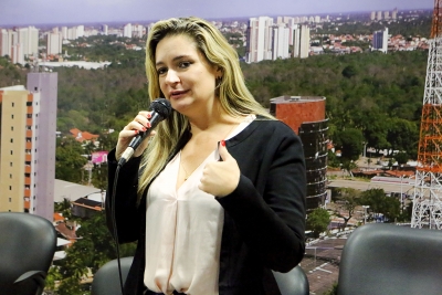 Augusta Brito é reeleita procuradora Especial da Mulher da AL