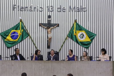 Universidade Sem Fronteiras comemora 30 anos em solenidade na AL