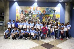 Estudantes do 8º ano da Escola Municipal Cristo Redentor