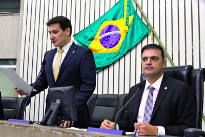 Abertura dos trabalhos da sessão plenária desta quinta-feira