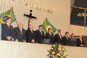 Pio Rodrigues e Jorge Parente  recebem medalha Edson Queiroz na AL