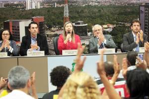 Audiência debate problemas no tratamento e prevenção de DSTs e Aids