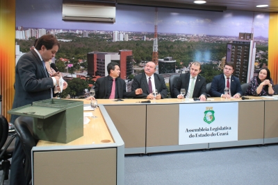 Eleição dos presidentes e vice-presidentes das comissões de Juventude e de Defesa do Consumidor